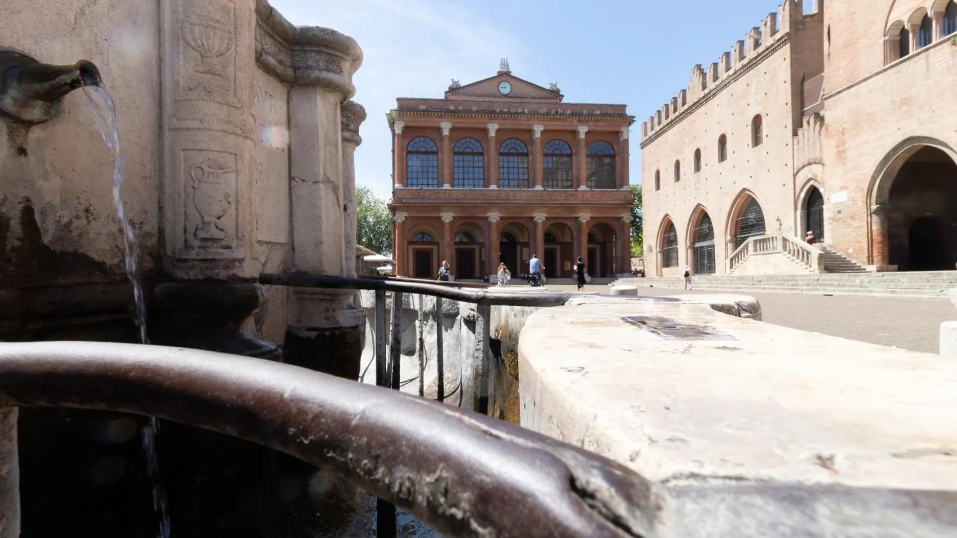 Teatrum Loft Teatro Galli -Jacuzzi In Camera Rimini Italy